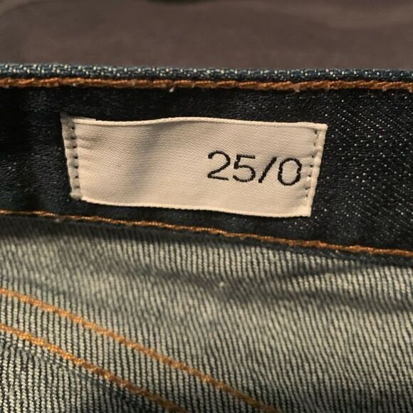 3 for $30! Gap dark wash  mini skirt. Size 0 - Picture 4 of 9